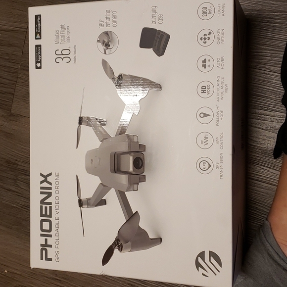 Vivitar - VTI GPS Phoenix Foldable Drone retail $499 - Picture 5 of 15